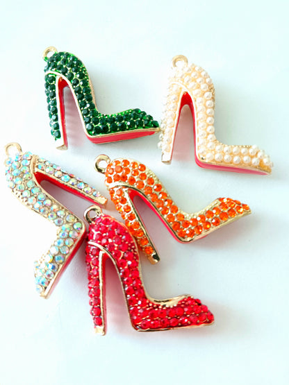 Breloques Crystal Couture Charms™ à talon aiguille à fond rouge, inaltérables, ne se décolorent pas