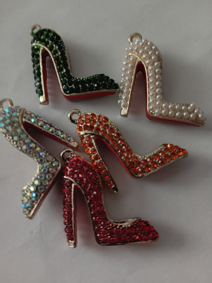 Breloques Crystal Couture Charms™ à talon aiguille à fond rouge, inaltérables, ne se décolorent pas